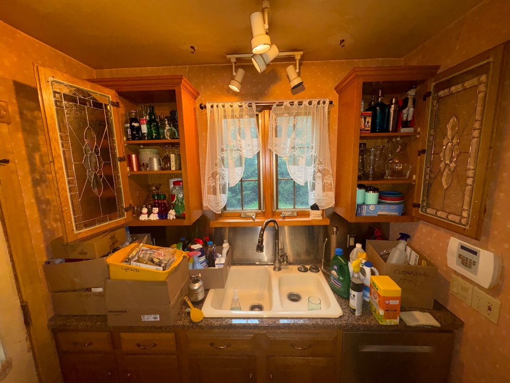 Glassware, Barware, Light Bulbs, and Cleaning Supplies