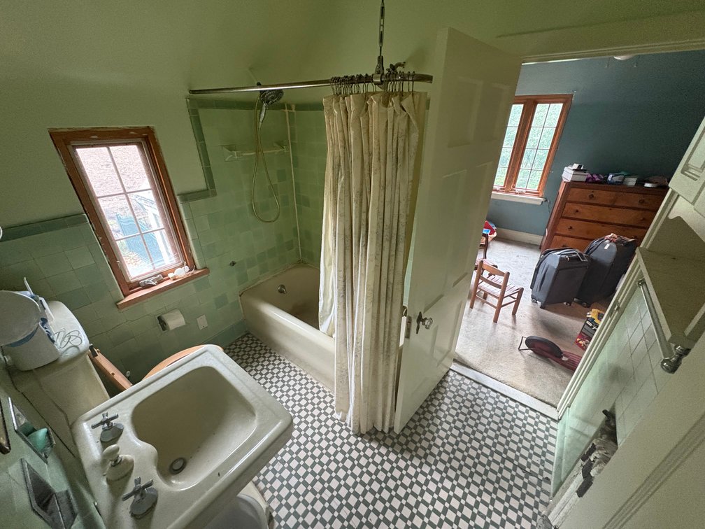 Image for MINIMUM BID AUCTION $99,000! 617 Valley Dr