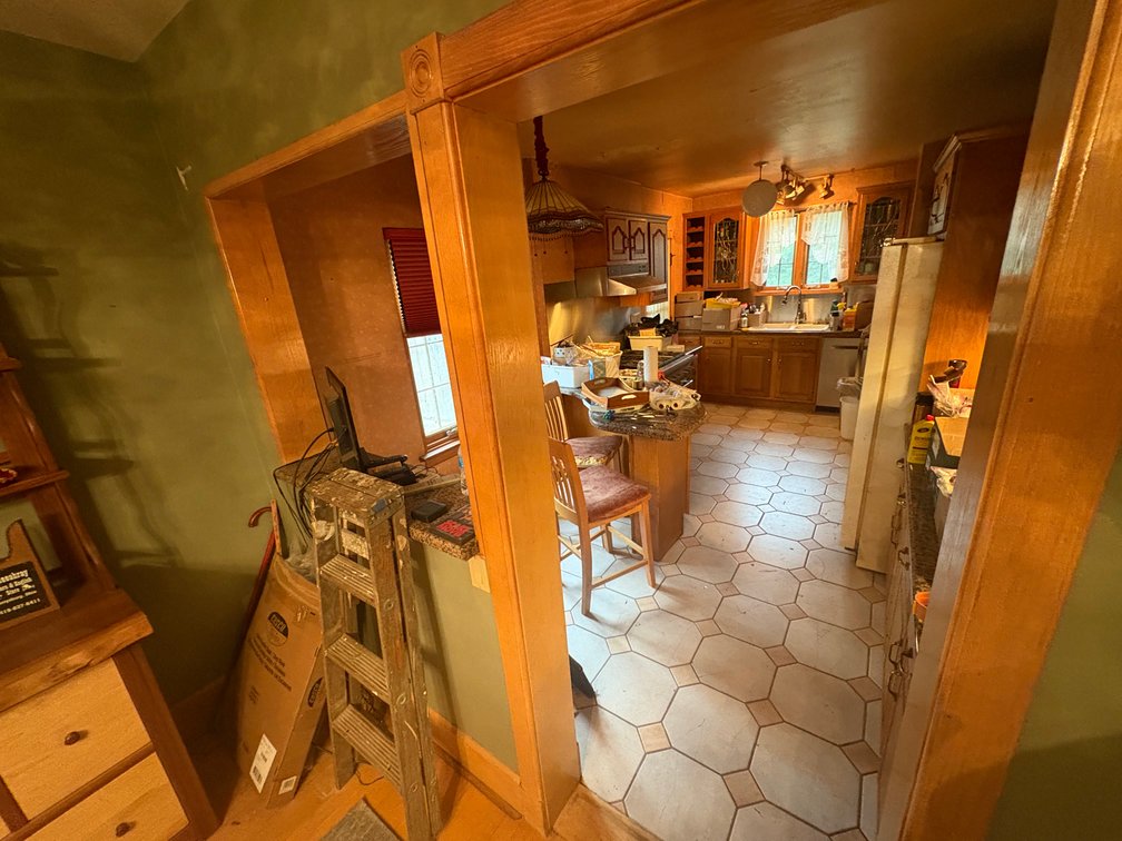 Image for MINIMUM BID AUCTION $99,000! 617 Valley Dr