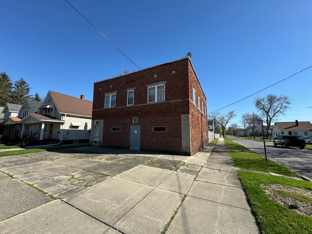 Image for MINIMUM BID AUCTION $35,000! 502 E Hudson St