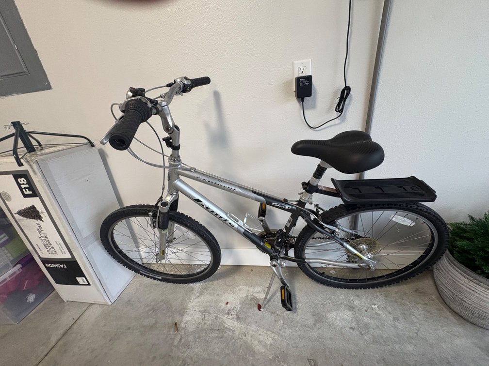 Jamis Explorer 2.0 Comfort Bicycle