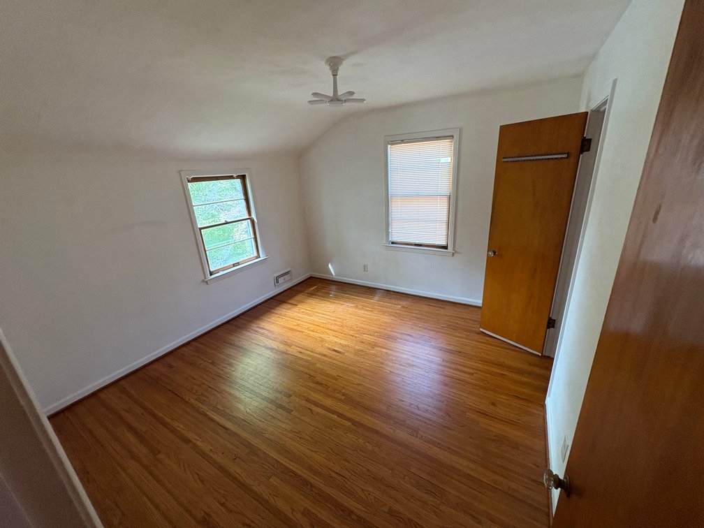 Image for MINIMUM BID AUCTION $99,000! 2821 Latonia Blvd