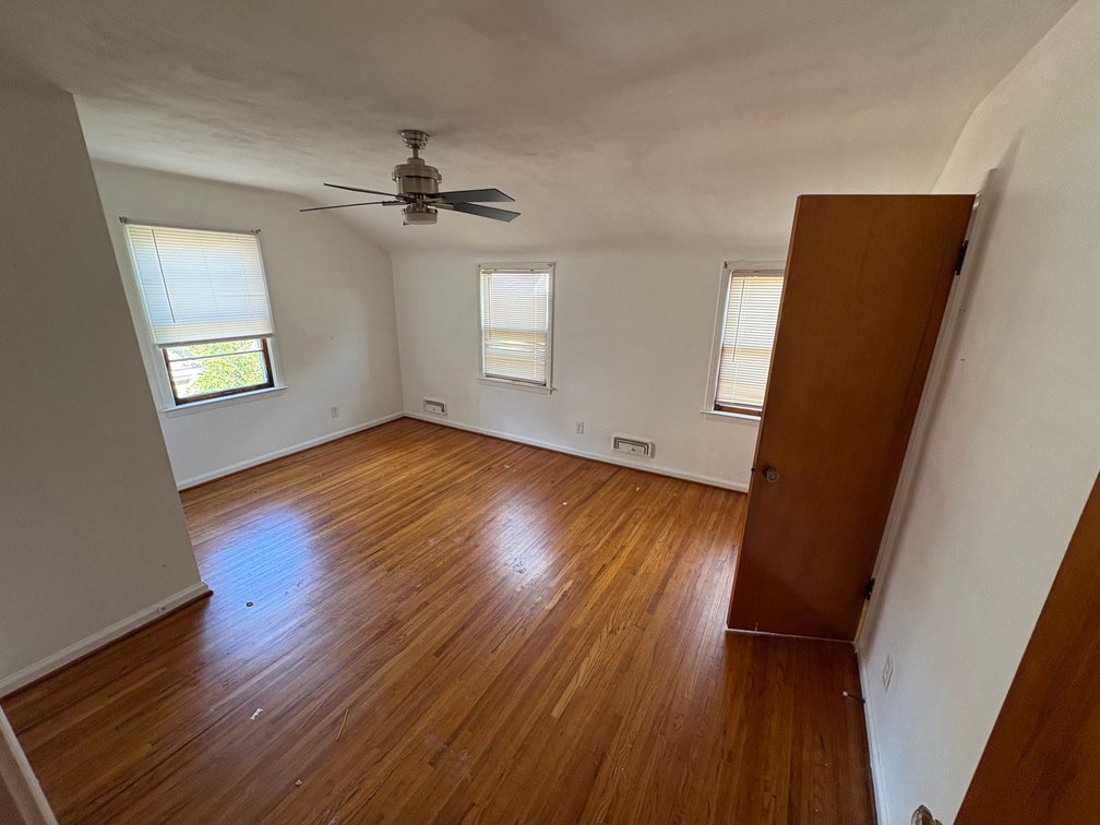 Image for MINIMUM BID AUCTION $99,000! 2821 Latonia Blvd