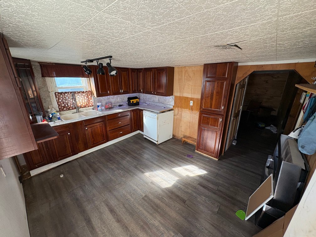 Image for MINIMUM BID AUCTION $99,000! 2301 Maryland Pl