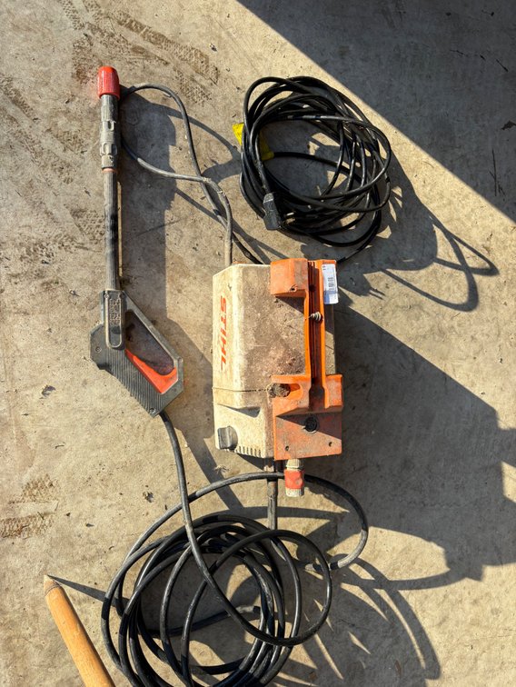 STIHL Electric Pressure Washer with Spray Lance and Hose