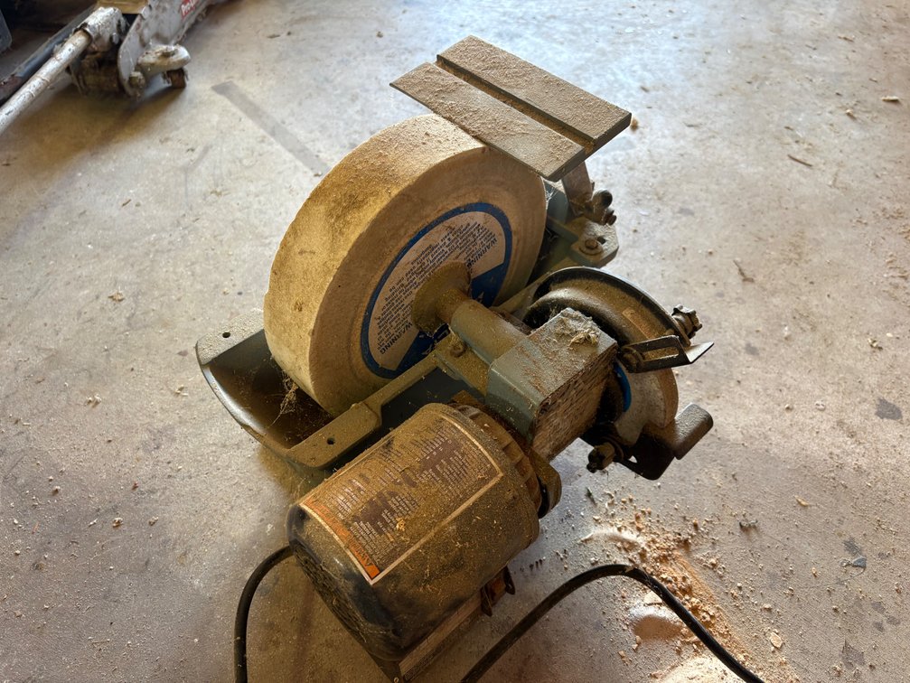 Universal Wet/Dry Grinder, Grinding Wheels, and More