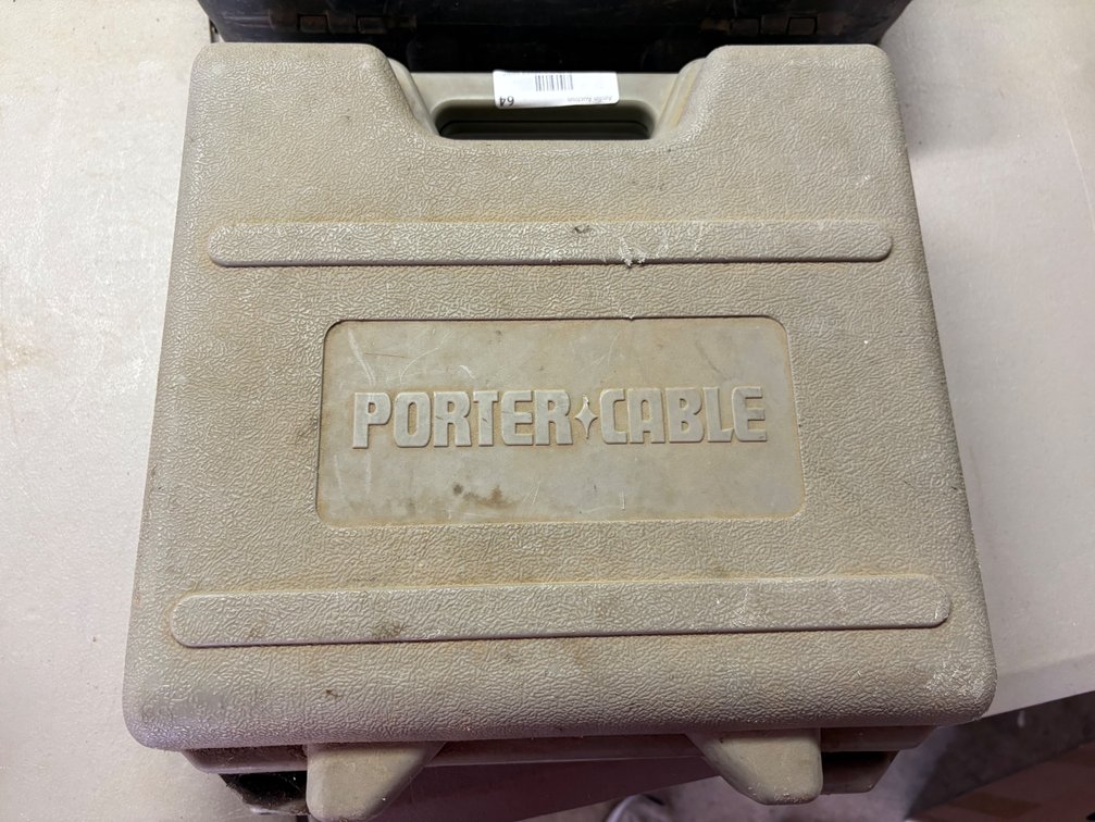 Porter-Cable Pneumatic Coil Nailer with Case