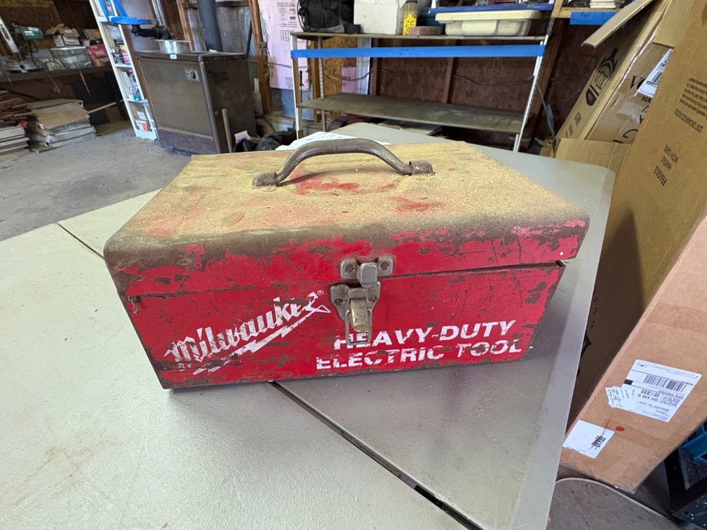 Milwaukee Corded Drywall Screw Gun with Metal Case