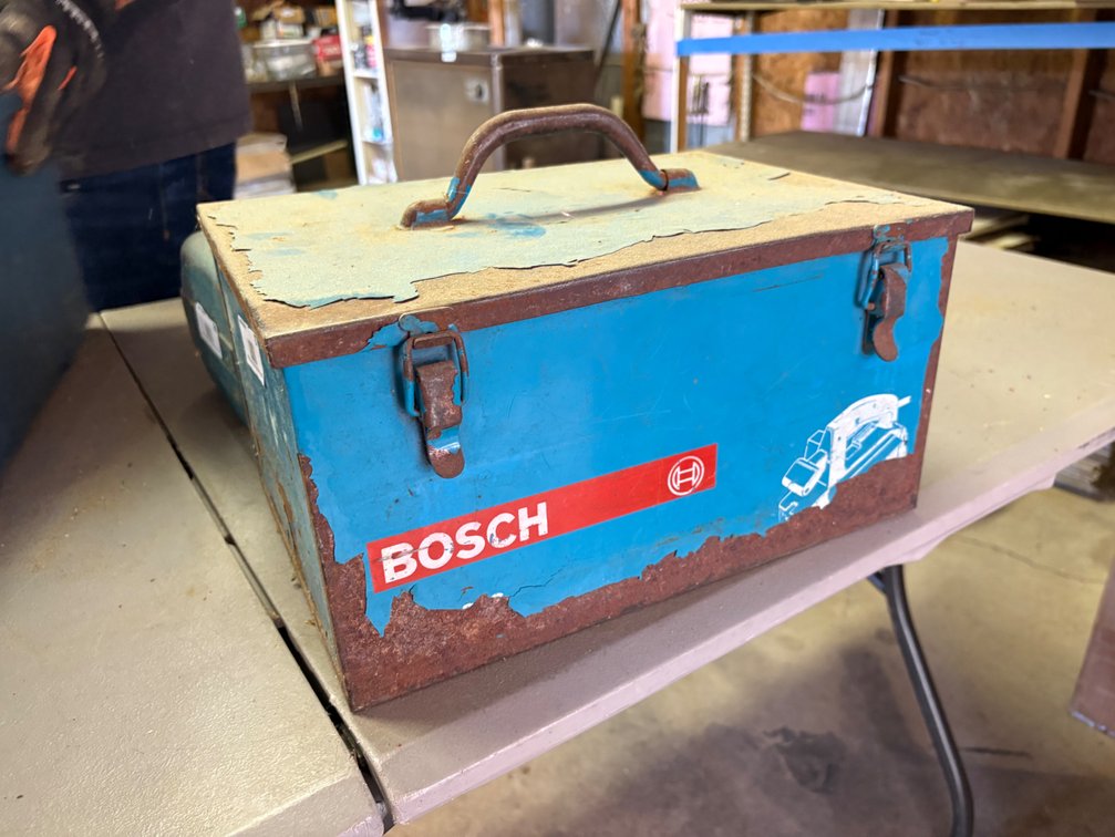 Bosch 3258 Electric Hand Planer with Metal Case