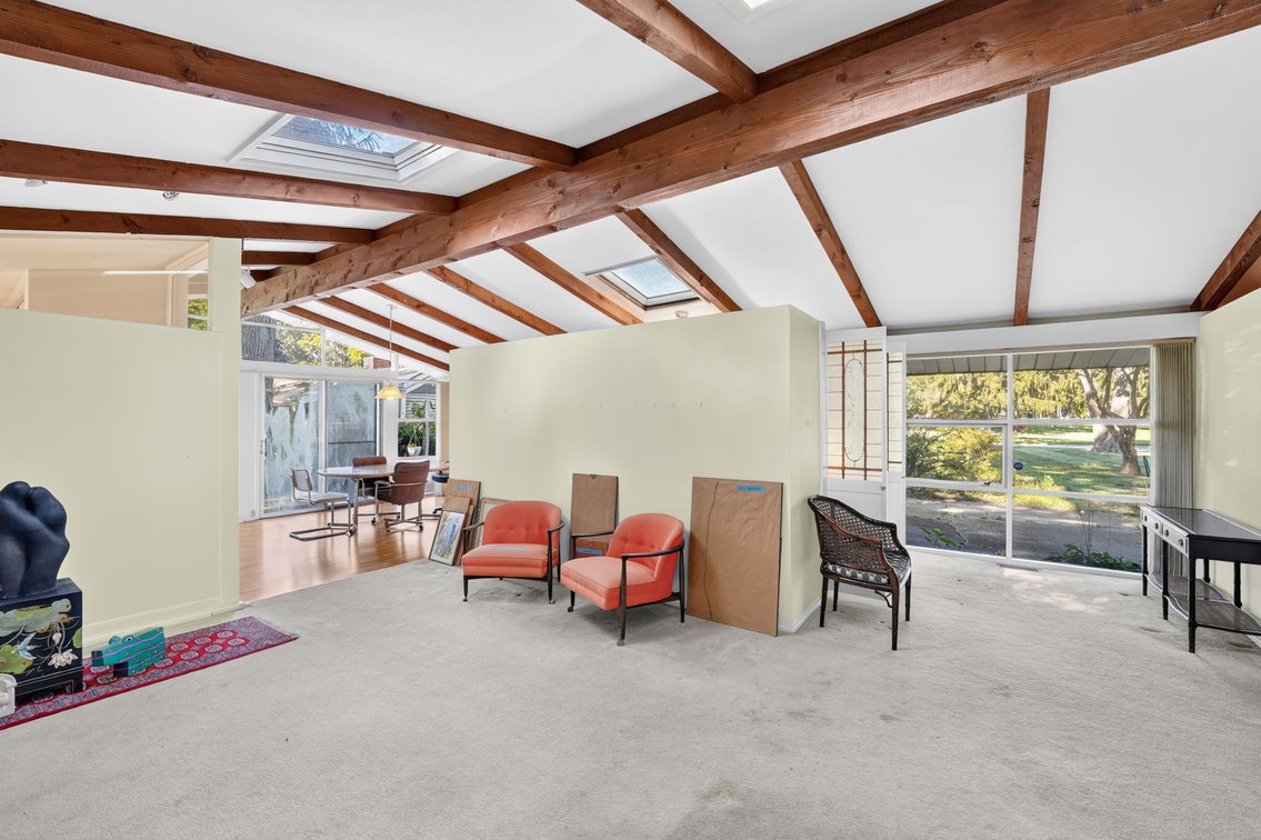 Image for MINIMUM BID AUCTION $99,000! 3534 E Lincolnshire Blvd