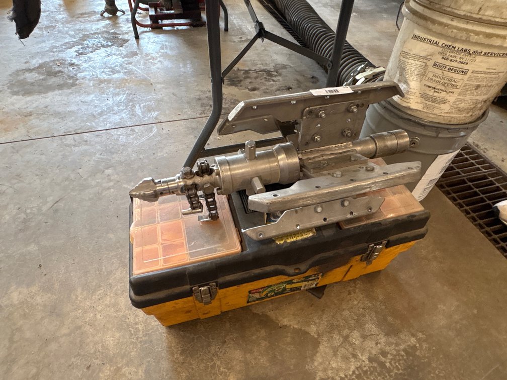 KEG Chain Cutter Drain Cleaning Tool Assembly