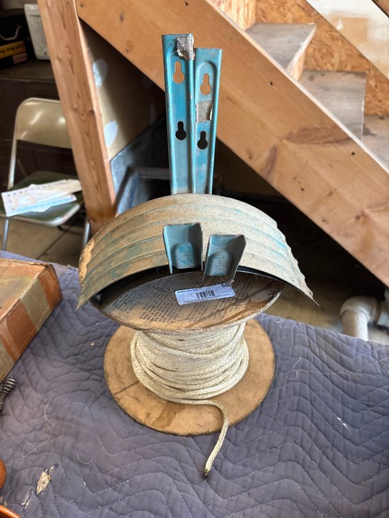 Wellington Braided Rope Spool with Bracket Assembly