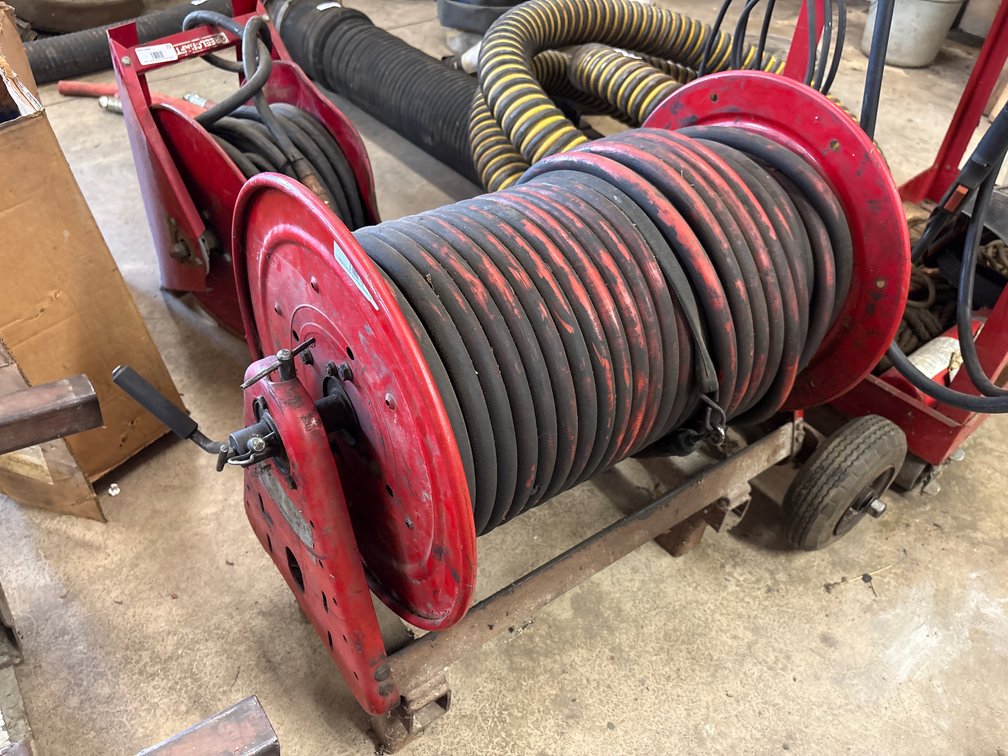 Reelcraft Industrial Manual Hose Reel on Cart