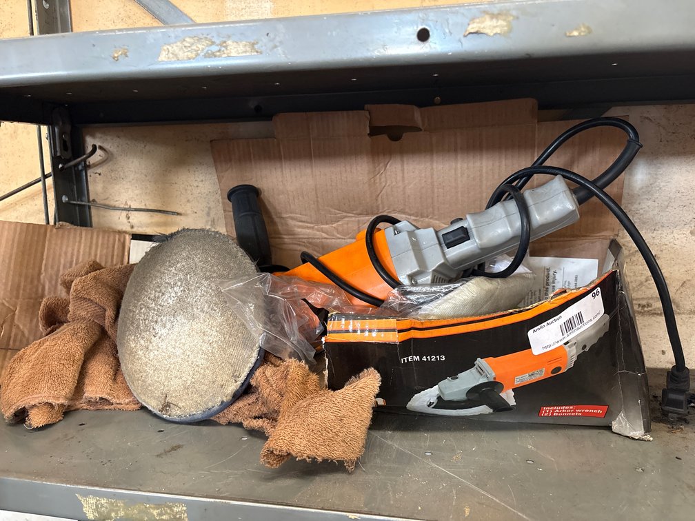 Chicago Electric 7-Inch Sander and Polisher
