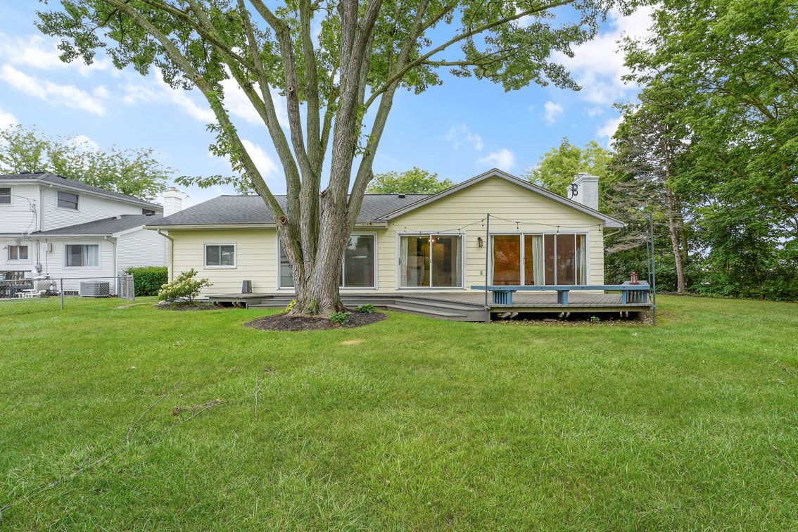 Image for MINIMUM BID AUCTION $199,000! 1037 Westbrook Dr