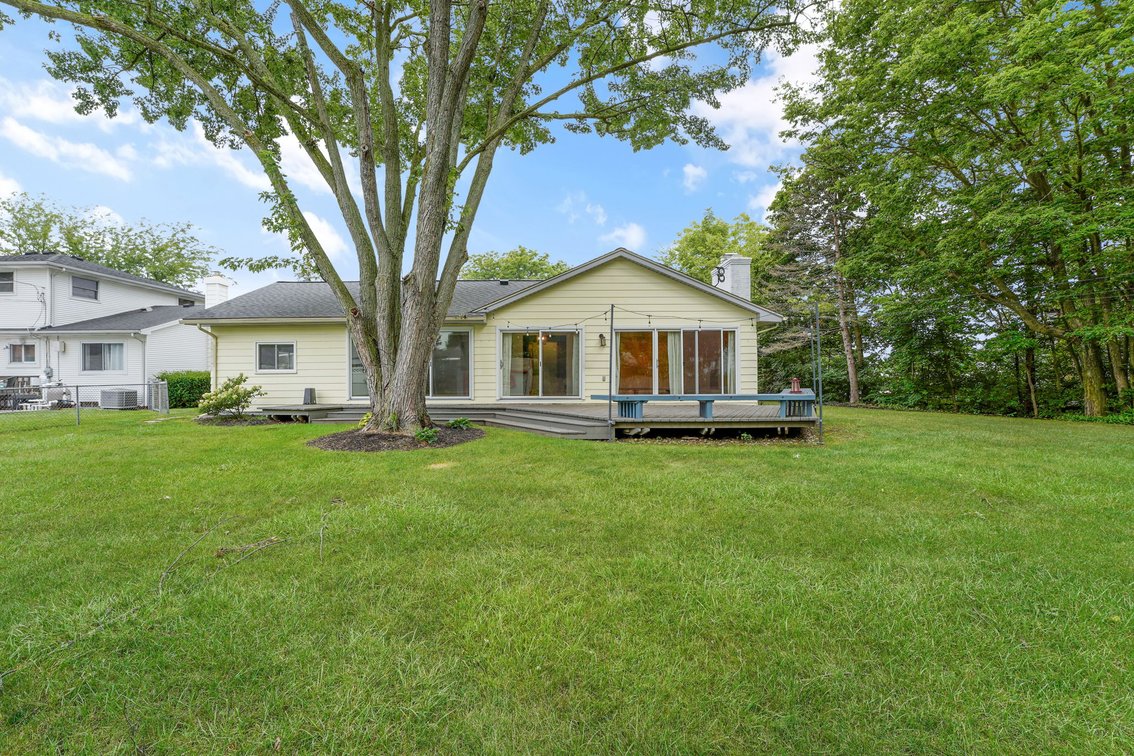 Image for MINIMUM BID AUCTION $199,000! 1037 Westbrook Dr