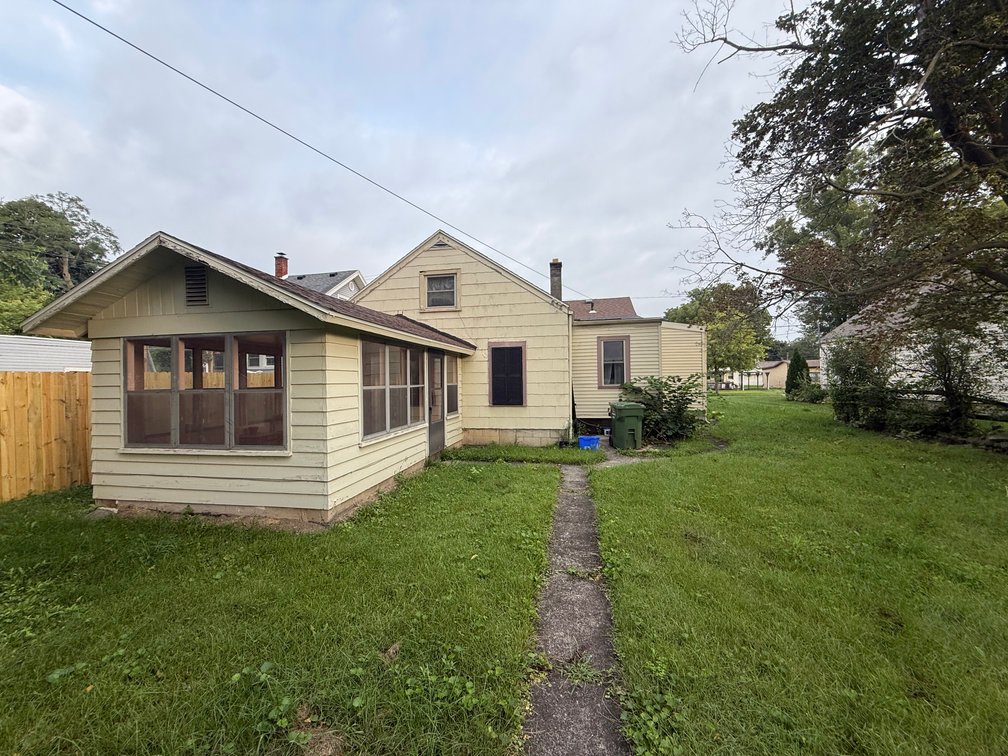 Image for MINIMUM BID AUCTION $75,000! 314 Clinton St