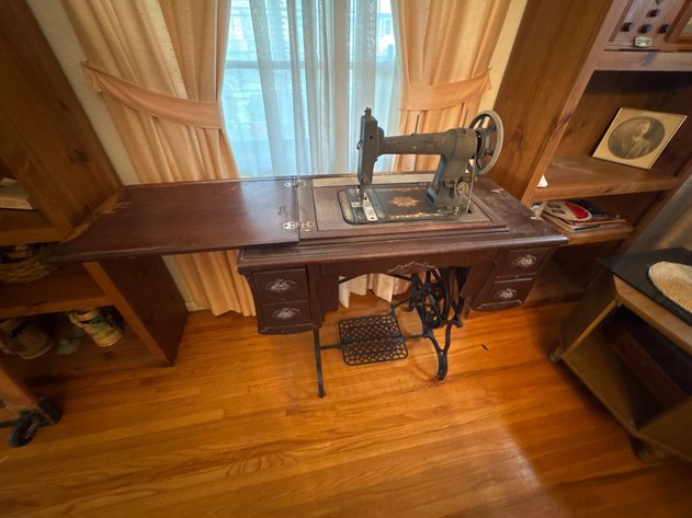 Image for Sewing machine, Vintage photography equipment, Furniture and more ONLINE ONLY AUCTION!