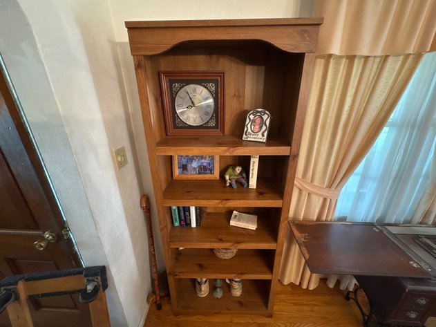 Image for Sewing machine, Vintage photography equipment, Furniture and more ONLINE ONLY AUCTION!