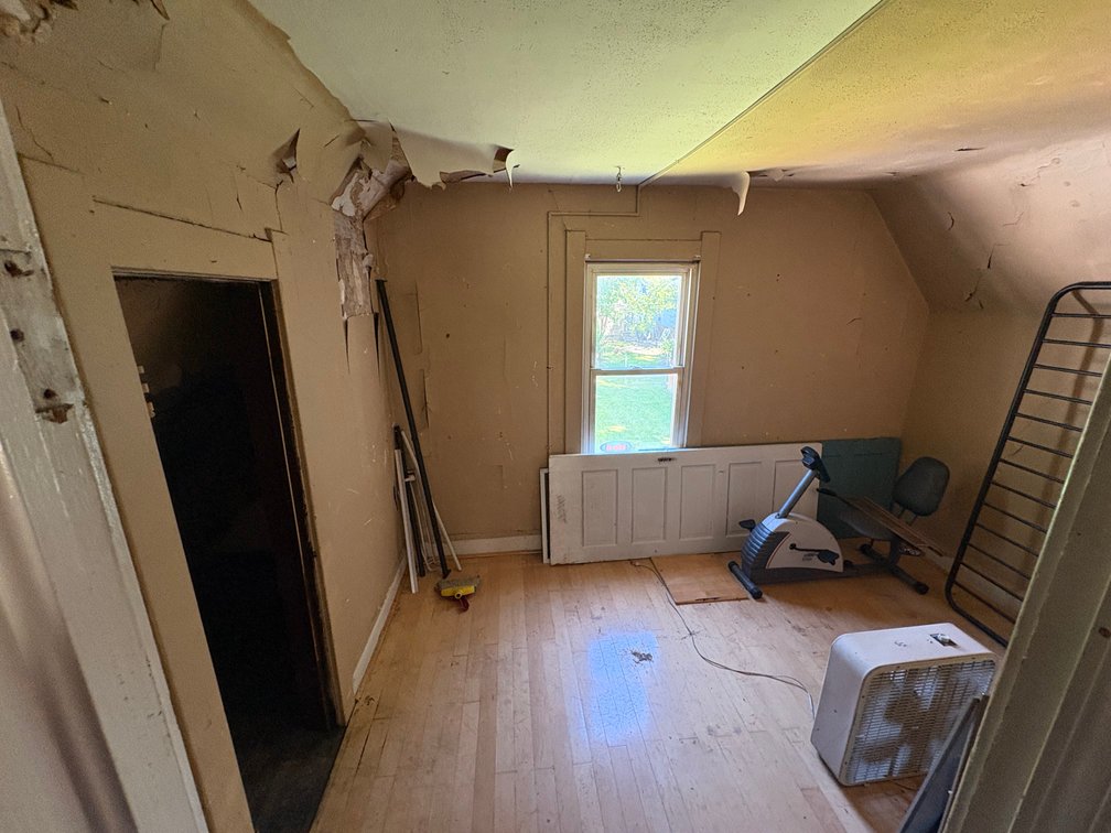 Image for MINIMUM BID AUCTION $25,000! 1224 Colburn St