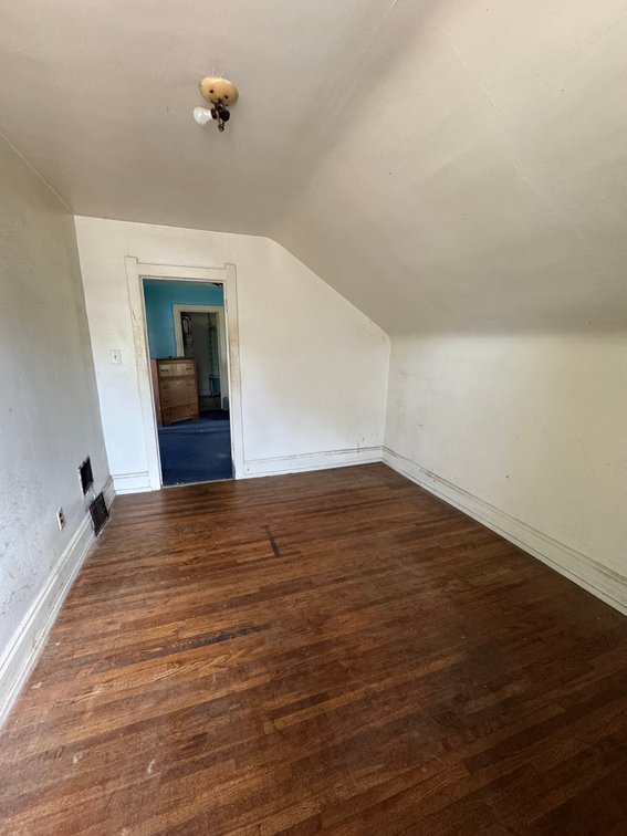 Image for Absolute Auction! 335 E Lake St
