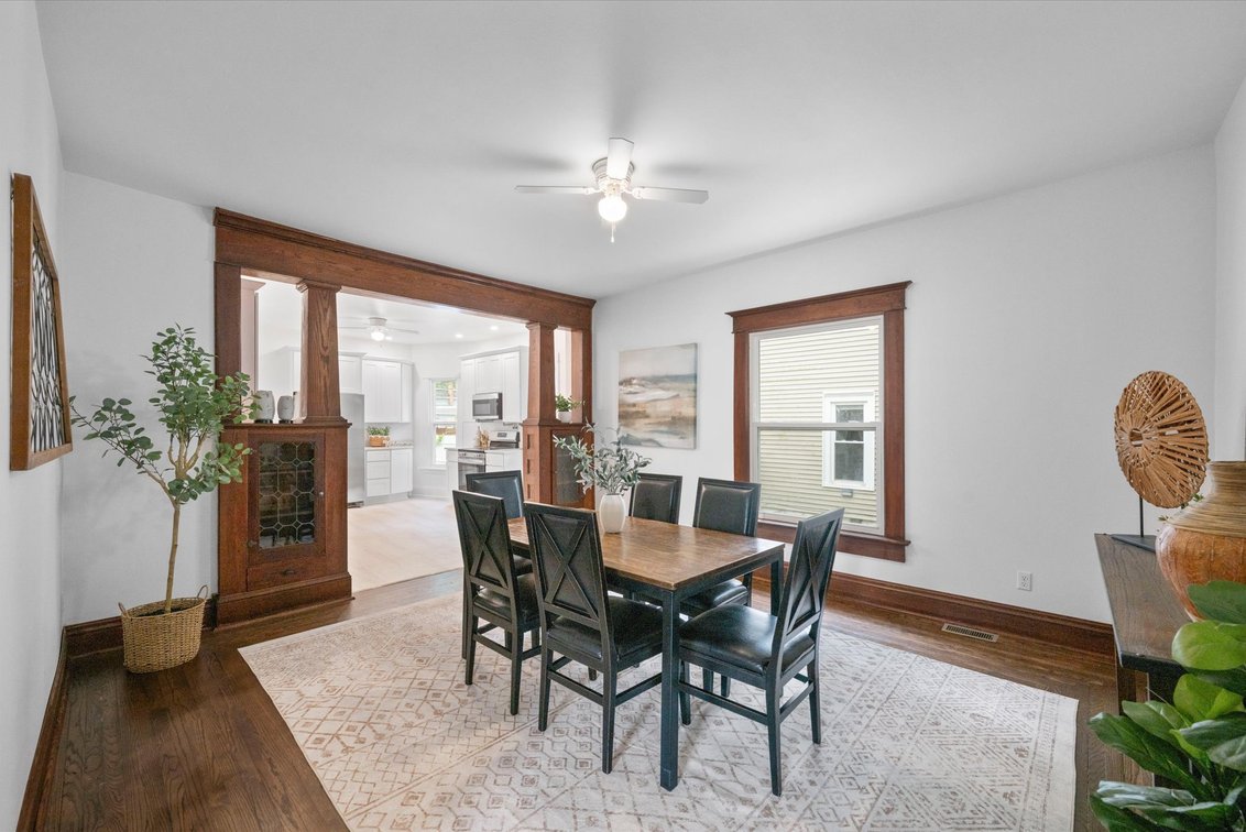 Image for REAL ESTATE AUCTION! 308 Monroe St