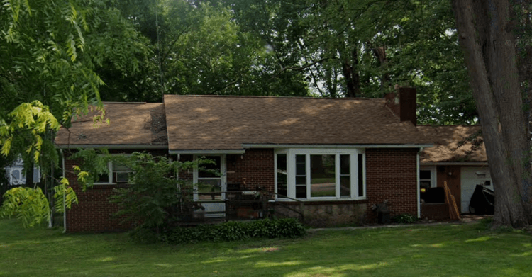 Image for MINIMUM BID AUCTION $69,000! 11123 West St.