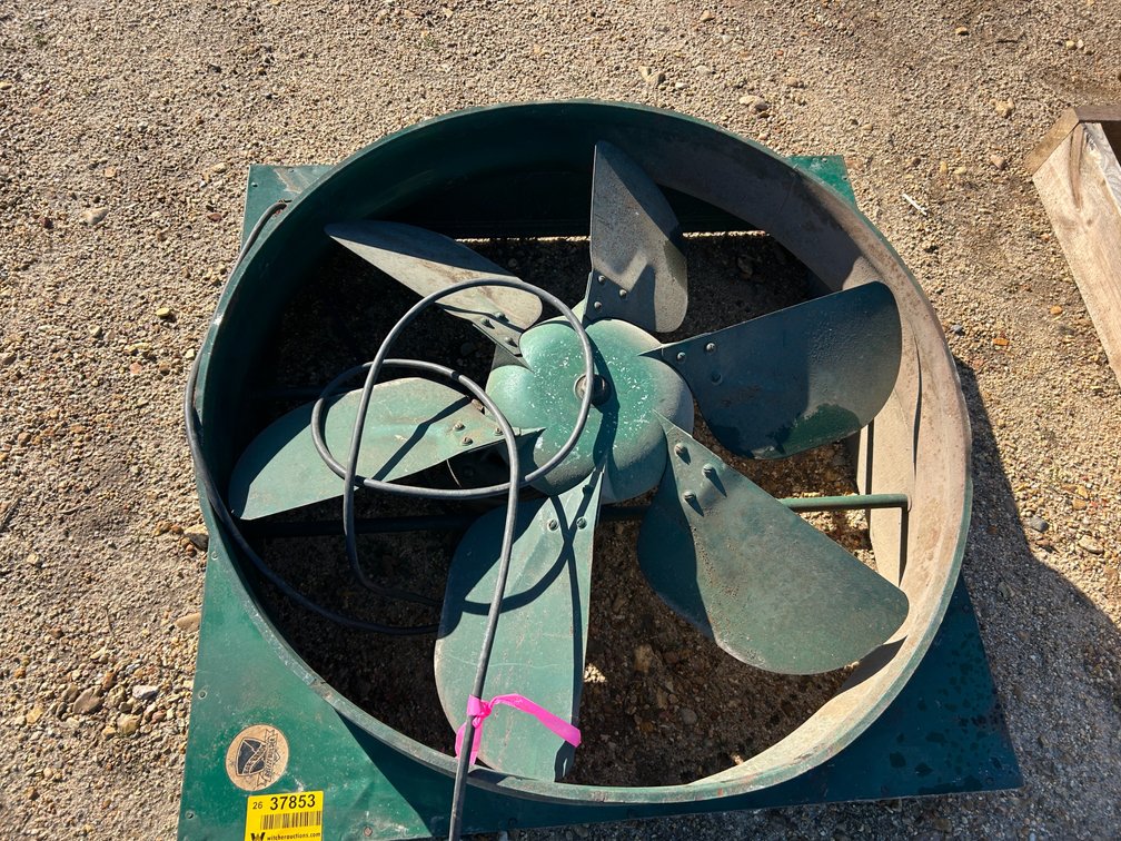 Bar-Brook Shop Fan Inv# 37853