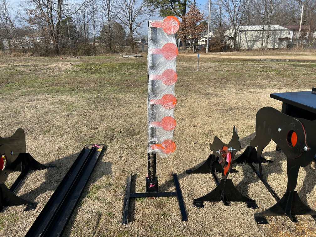 1/4" AR500 Dueling Tree Inv# 37718
