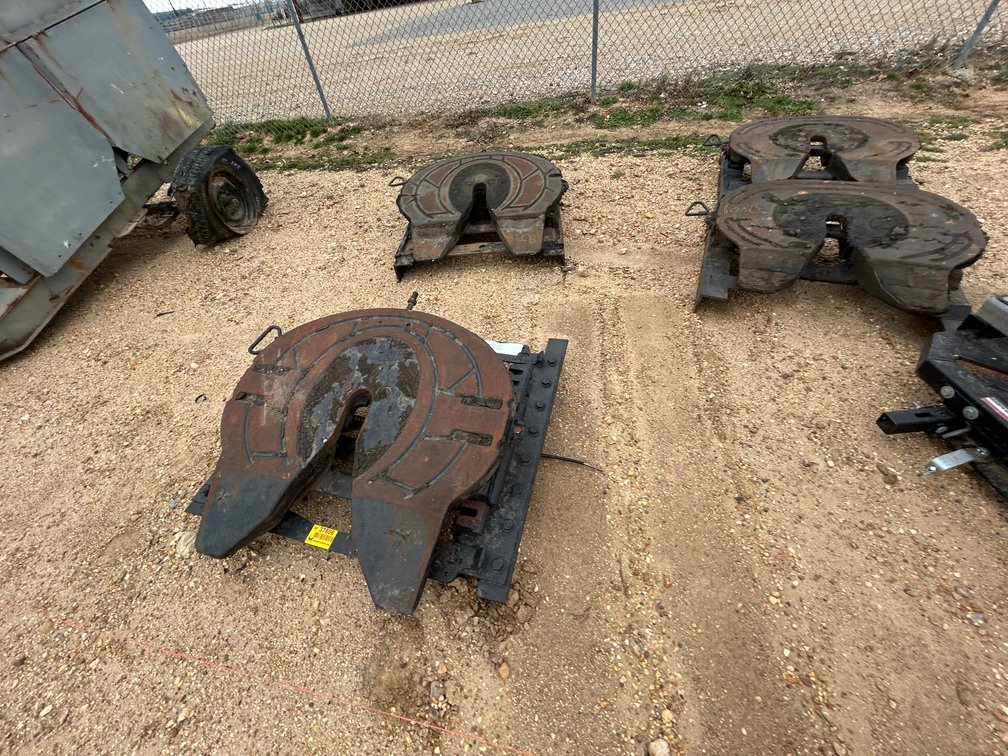 Lot of (2) Holland 5th wheel hitches Inv# 37806