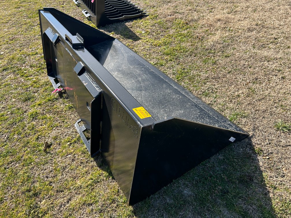 Unused KC QT-DB-S78 78” Skid Steer Bucket Inv# 37682