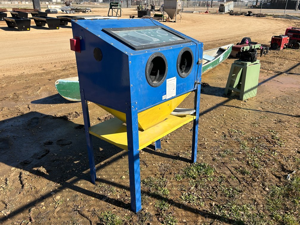 INOP Cummins Floor sandblast cabinet Inv# 37850