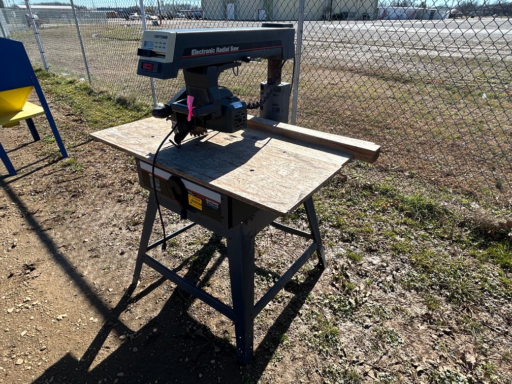 Craftsman  10” radial saw Inv# 37844