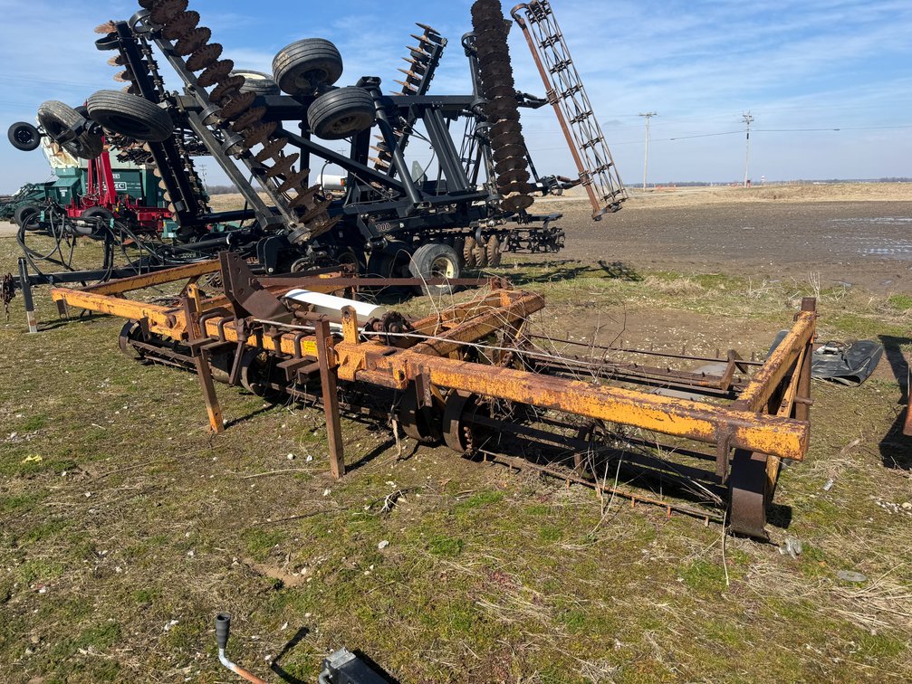 6-row Peanut Inverter