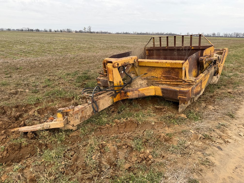 Reynolds 8CF Dirt Pan