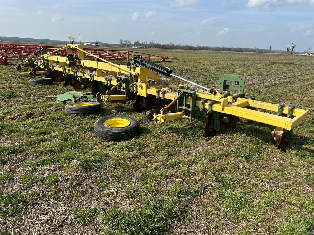 Roll-A-Cone 18 12-row 38" Hipper