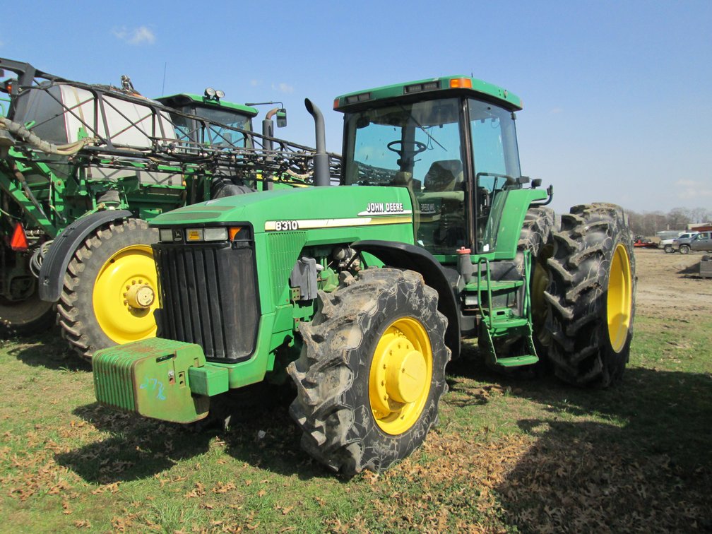 2001 John Deere   8310 MFWD Tractor RW8310P010378