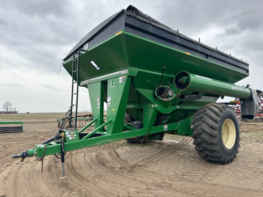Brent 882 Grain Cart