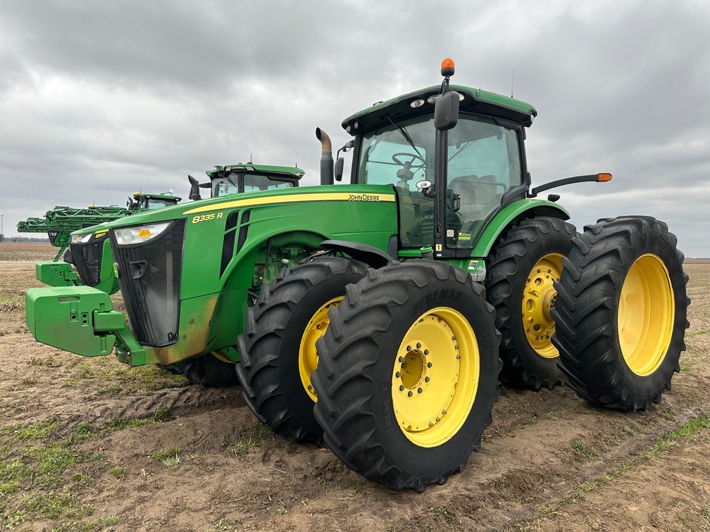 2012 John Deere MFWD 8335R  Tractor