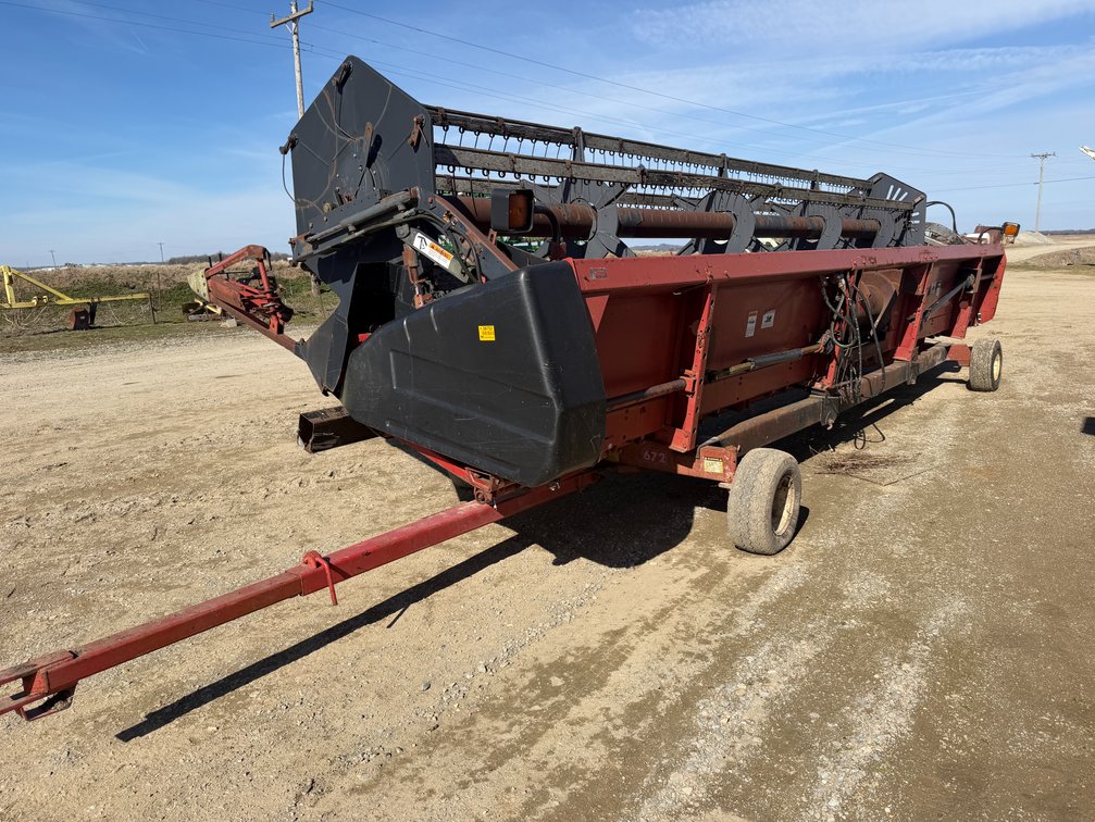 1997 Case IH 1020 25' Platform Header w/ Trailer