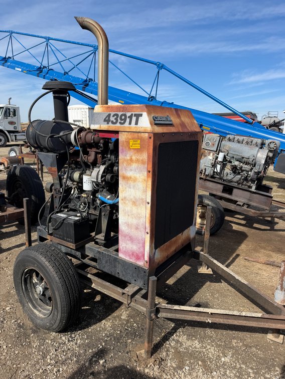 Case IH 4391T 4 cyl Power Unit w/ Trailer