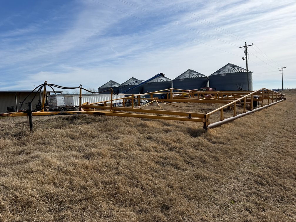 Proctor 18'X52' Land Plane