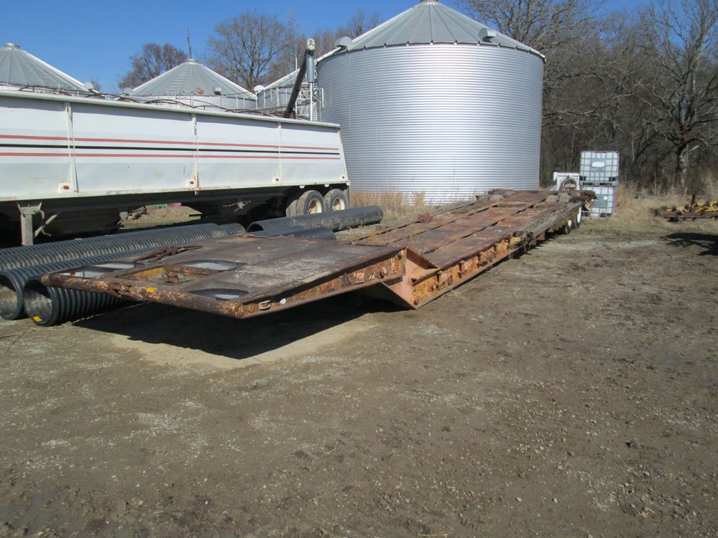 Homemade  36' T/A Steel Fixed Neck Lowboy Trailer