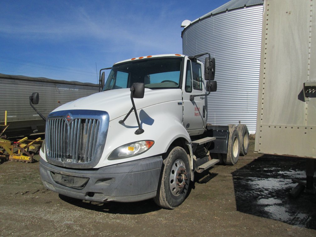 2012 International  Pro Star   T/A Daycab Truck Tractor 3HSDJSJR6CN105801