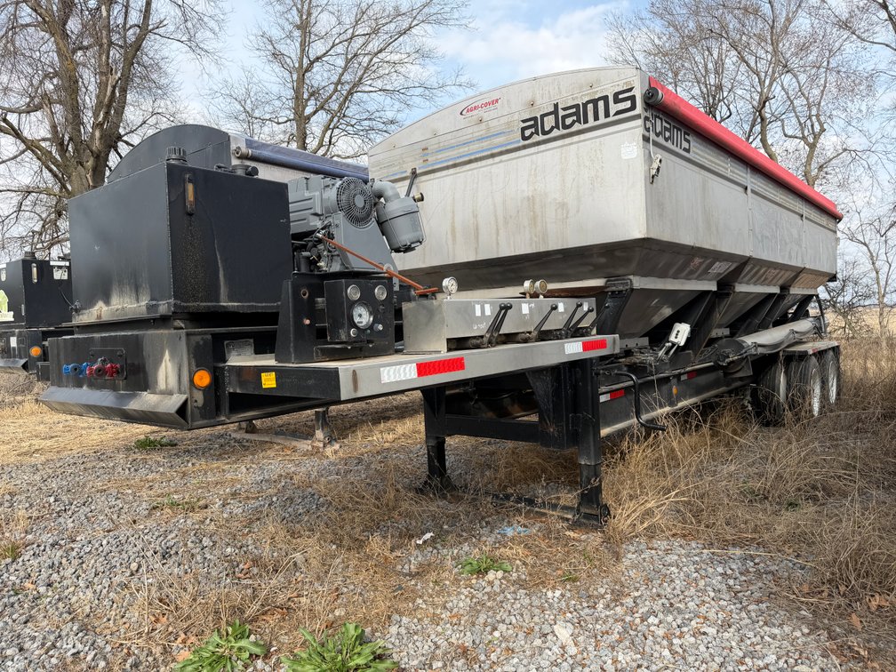 2011 Magnolia / Adams T/A Fertilizer Tender Trailer
