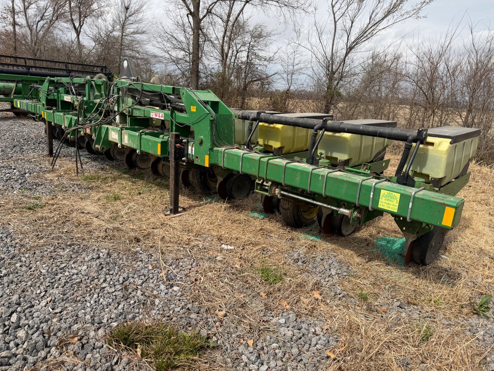 John Deere 1720 MaxEmerge 12-row Planter w/ W&A 1266 Tool Bar