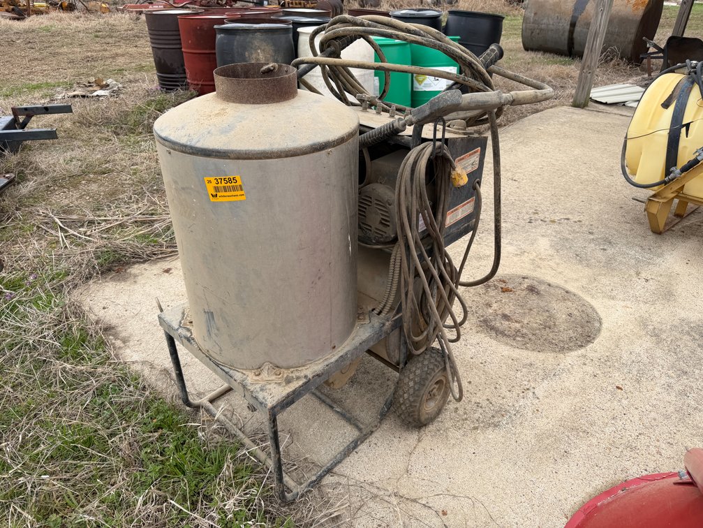 INOP Hot Water Pressure Washer