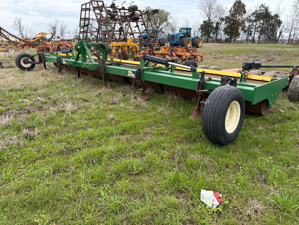 Allen Manufacturing 6-row 60" Bedder Roller