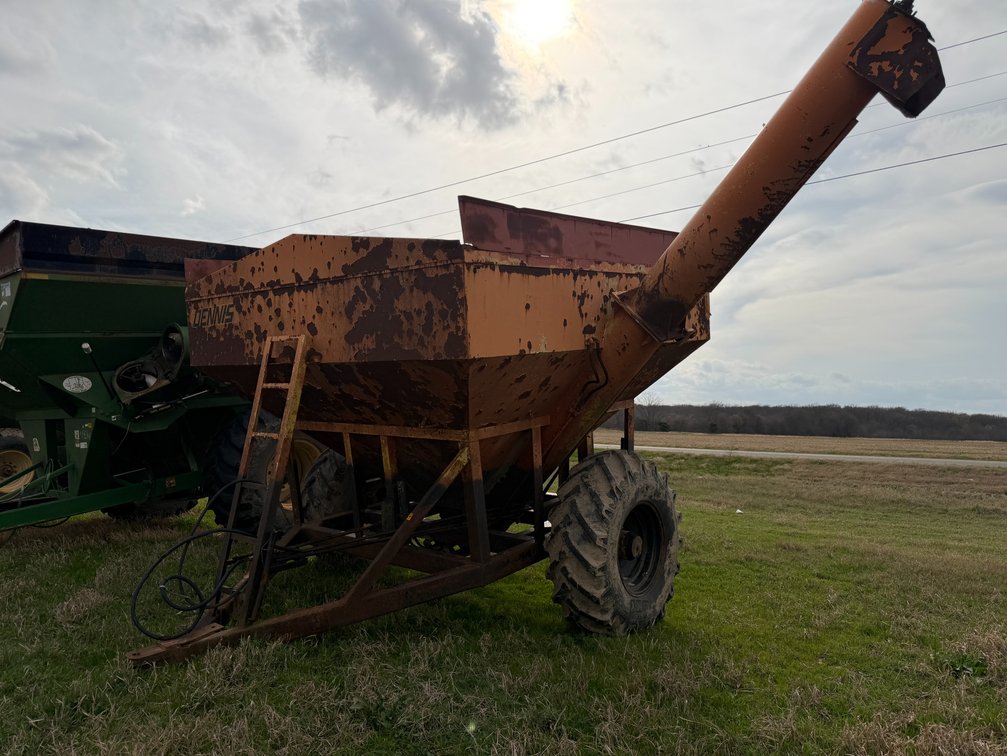 Dennis Grain Cart