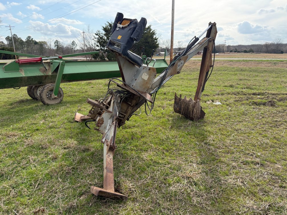 Long 3pt  Backhoe Attachment  352